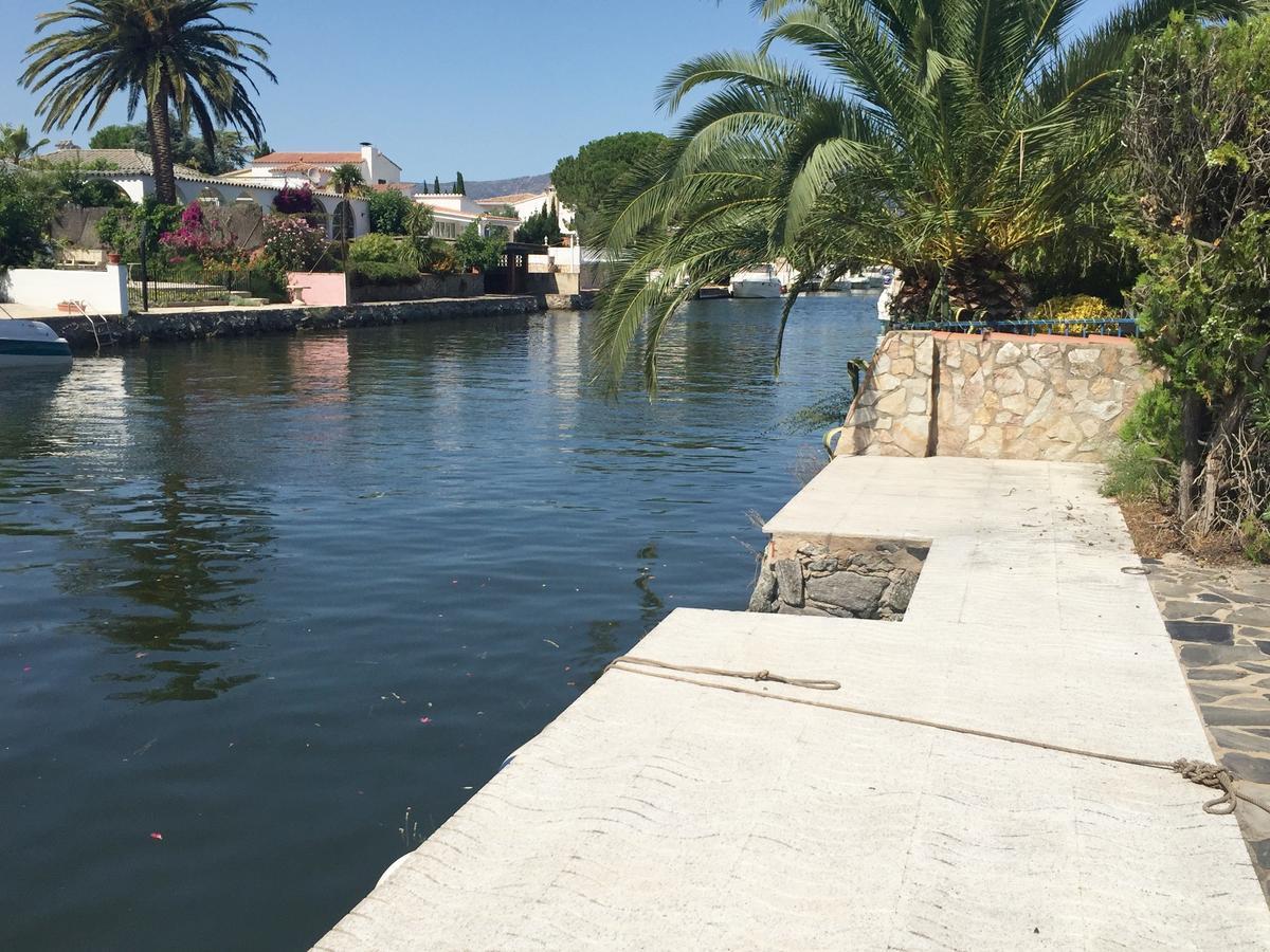 Cap Ras 40 A Villa Empuriabrava Kültér fotó