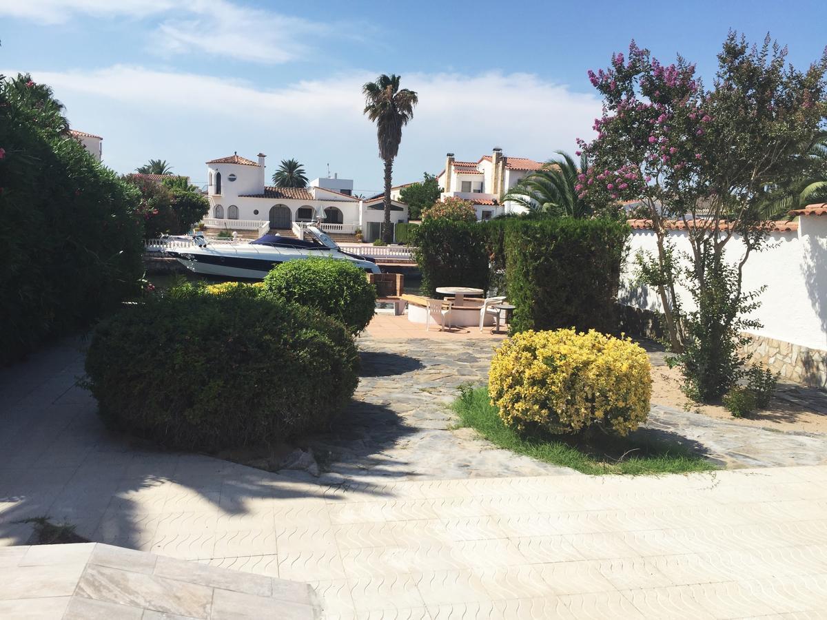 Cap Ras 40 A Villa Empuriabrava Kültér fotó